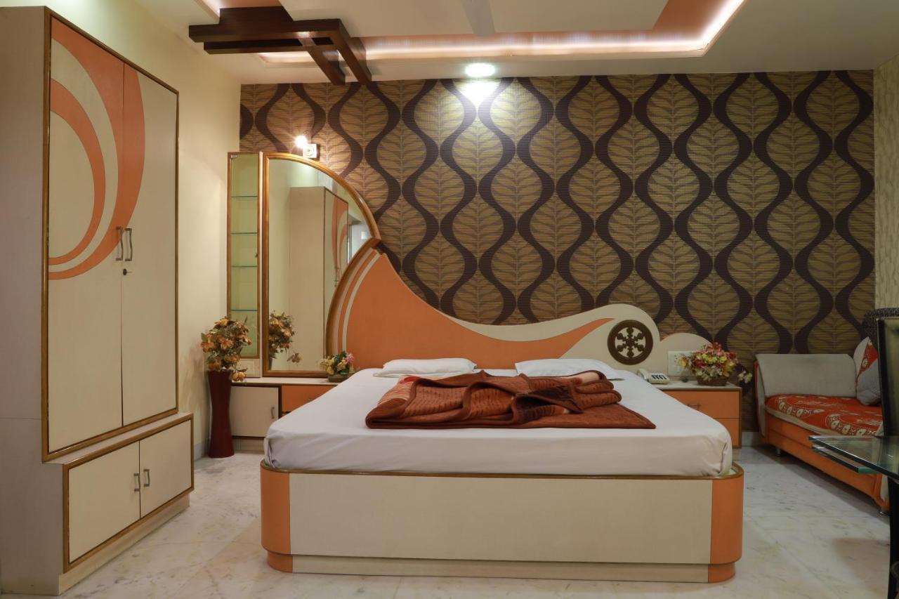 Hotel Darshan Amreli Exteriér fotografie