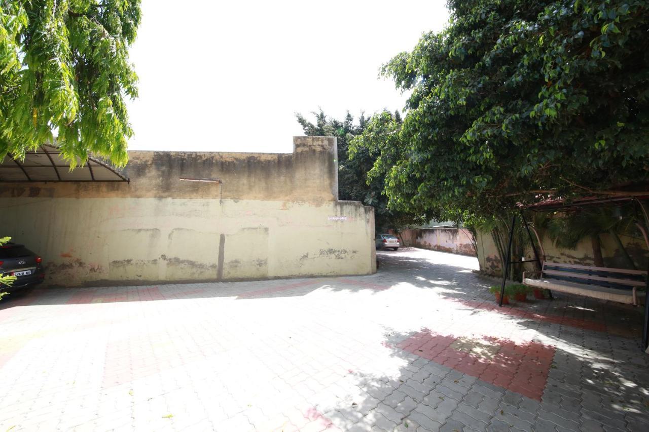 Hotel Darshan Amreli Exteriér fotografie